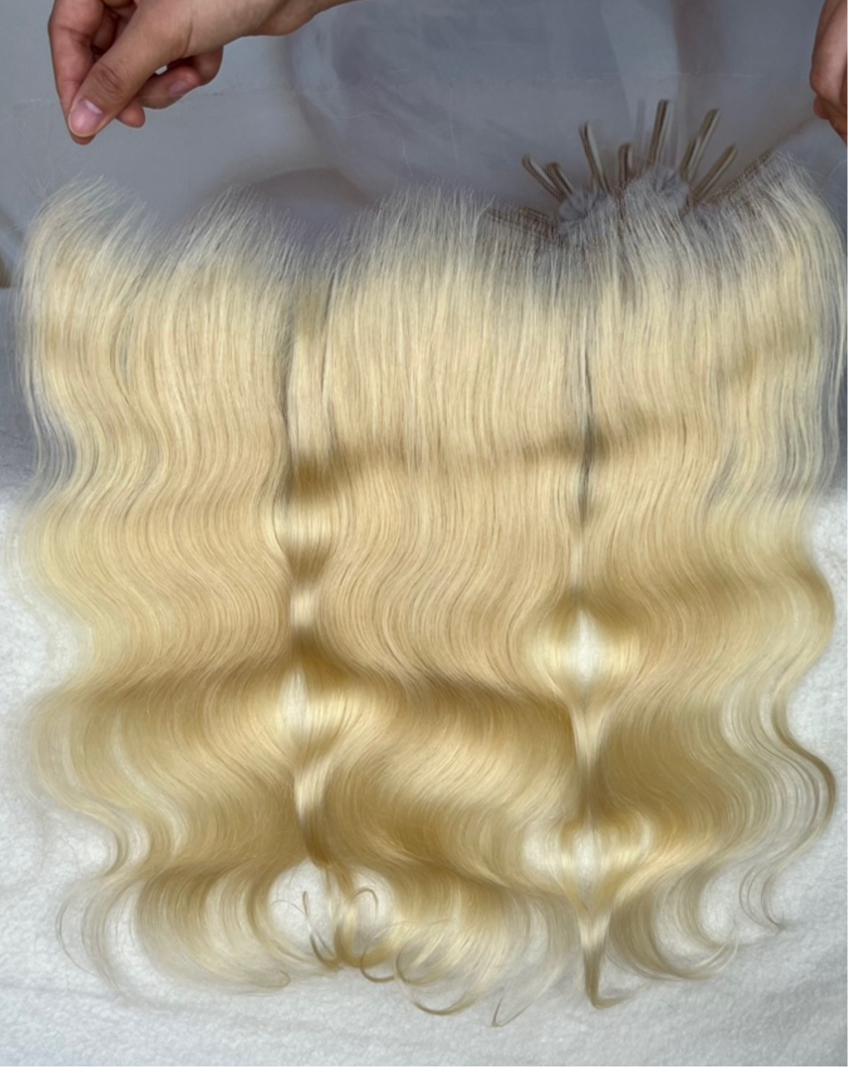613 (Blonde) Body Wave’ Frontals